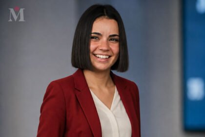 Lola Dumenil